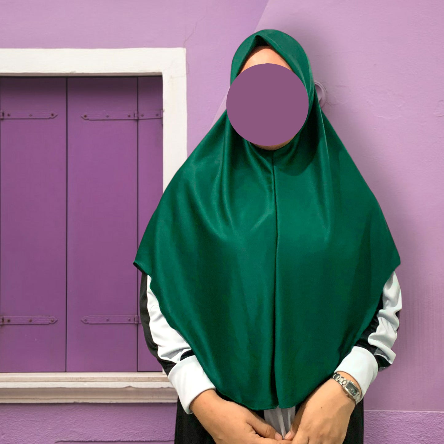 Hanna Simple Hijab with Lettuce Edge