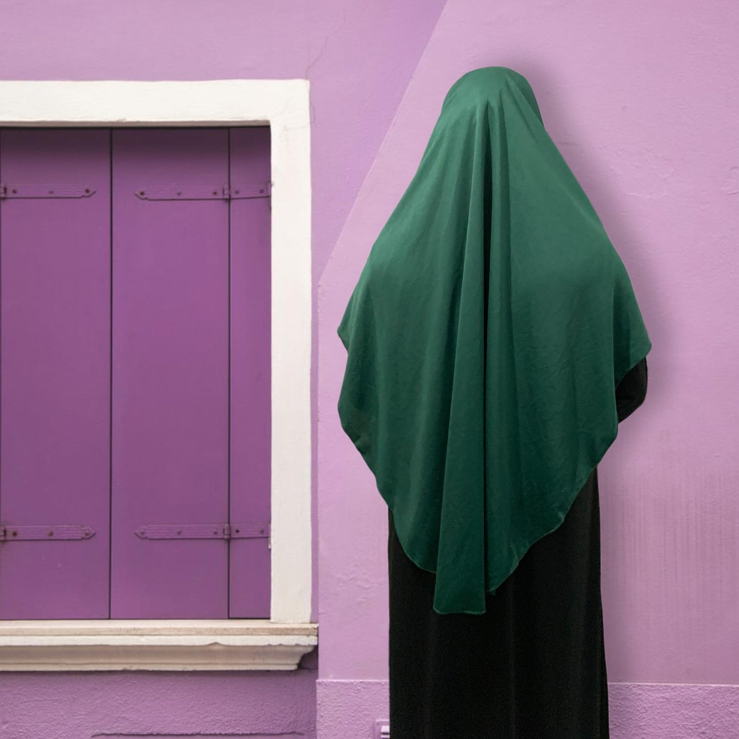 Hanna Simple Hijab with Lettuce Edge